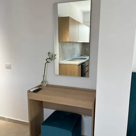 Nina's Apartmanhotel Orikum