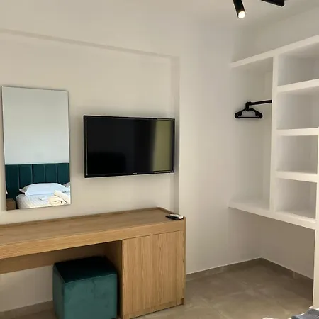 Apartmanhotel Nina's Orikum