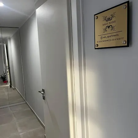 Aparthotel Nina's