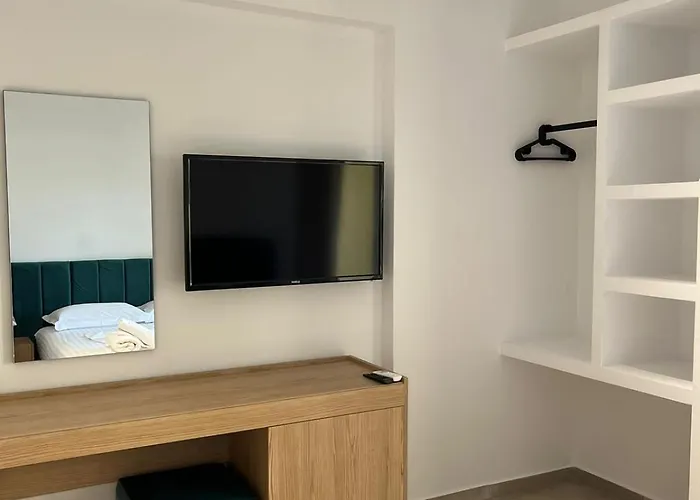 Hotel apartamentowy Nina's Orikum